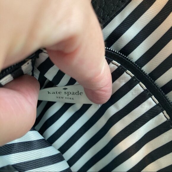 KATE SPADE Wallet Purse Wristlet Leather Striped Lining - Picture 6 of 8